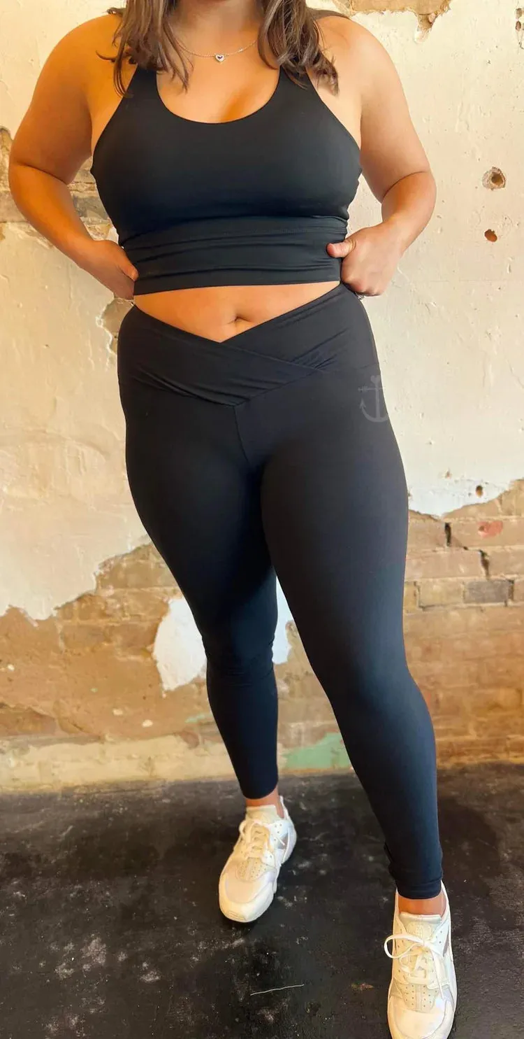 Anchored Crossover Capri Leggings
