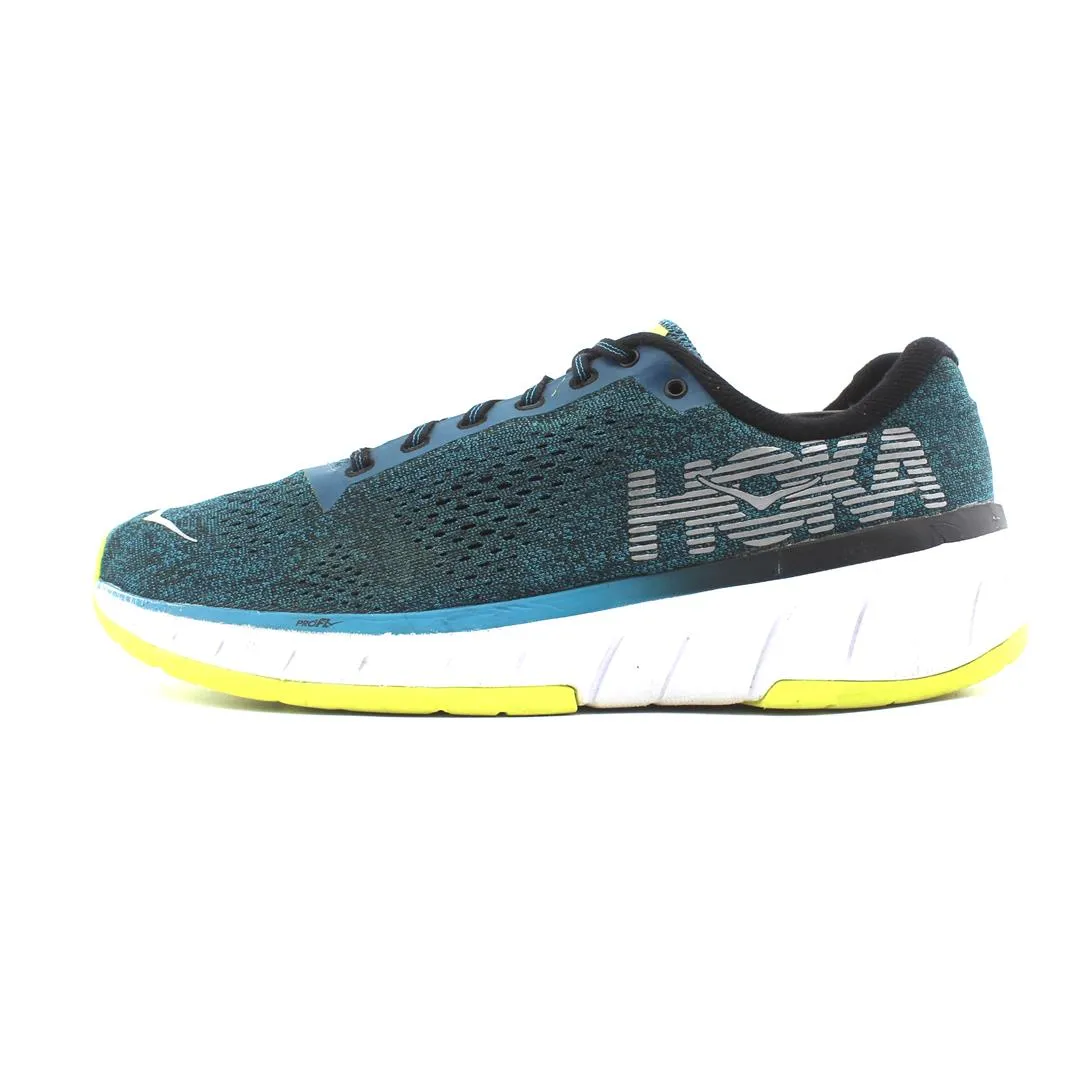 HOKA ONE ONE CAVU FJ