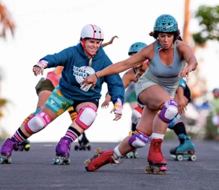 Moxi Roller Skates x 187 Killer Pads - Junior Six Packs