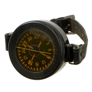 Original German WWII Luftwaffe Aviator Early Model AK 39 Wrist Compass with Armband