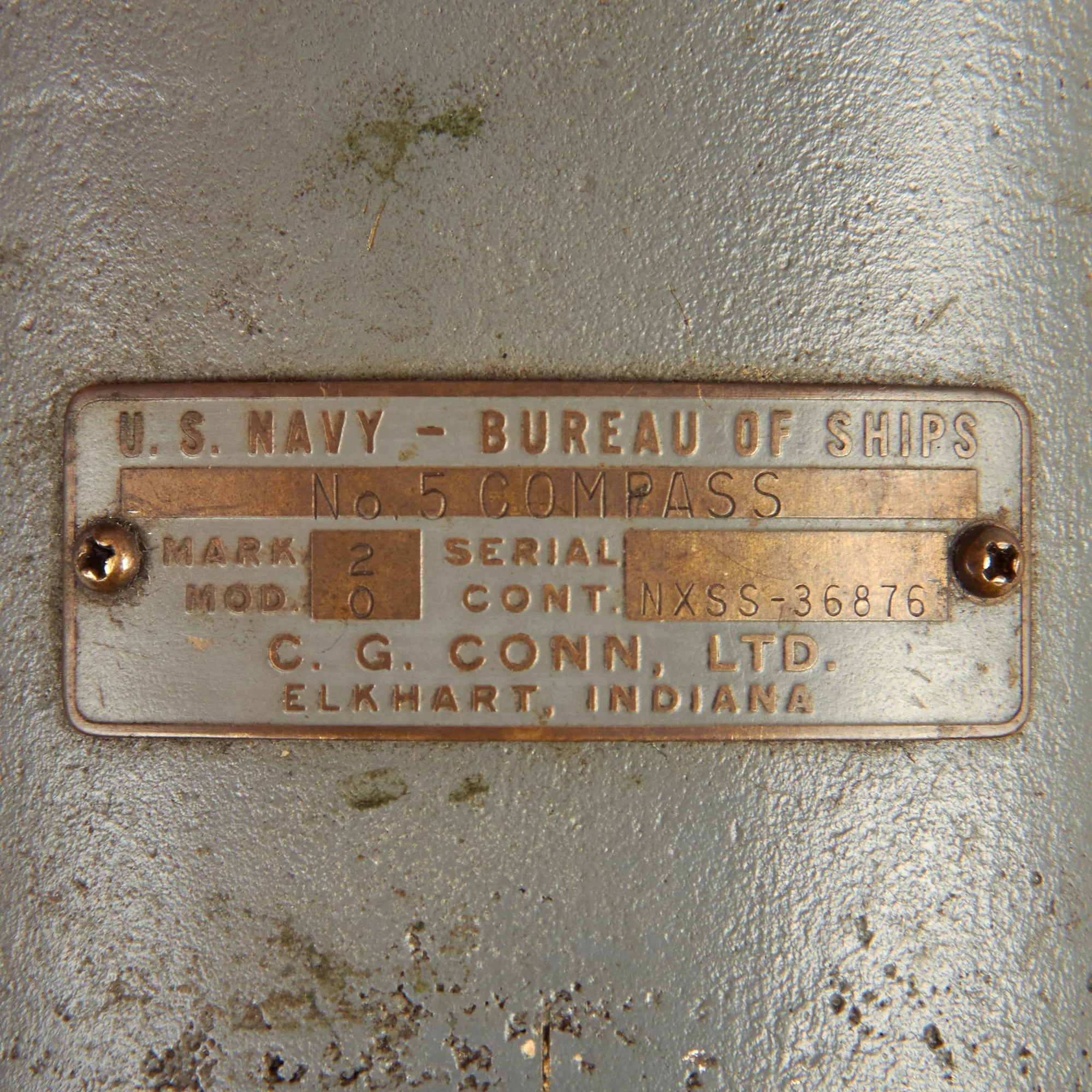 Original U.S. WWII US Navy Bureau of Ships No. 5 Compass by C.G. Conn. Ltd