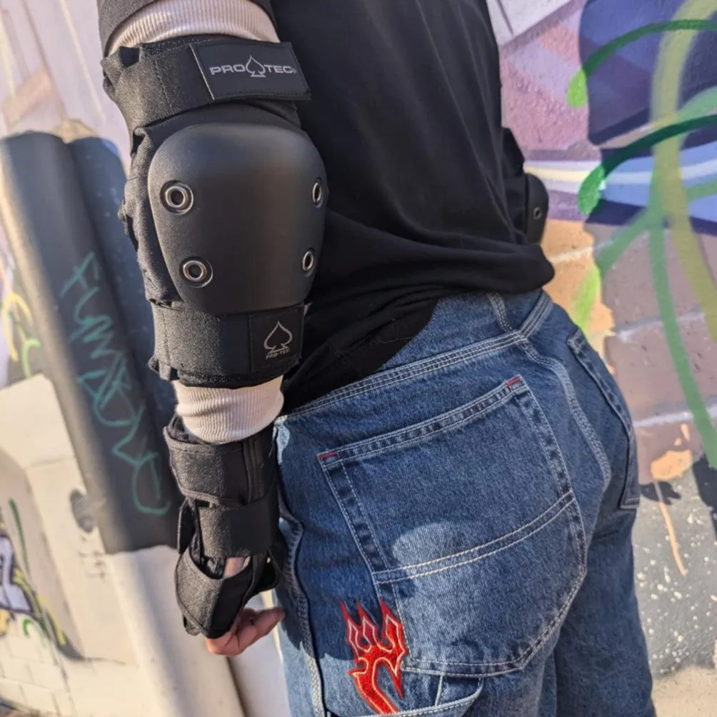 Pro-Tec Street Elbow Pads